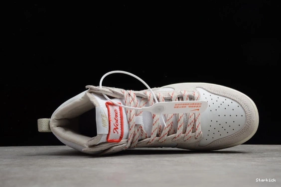 CW3092-100 Notre Orewood High Nike Light Dunk Brown 0112